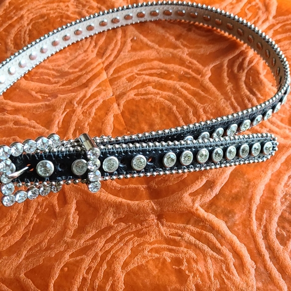 Belt - Picture 3 of 3